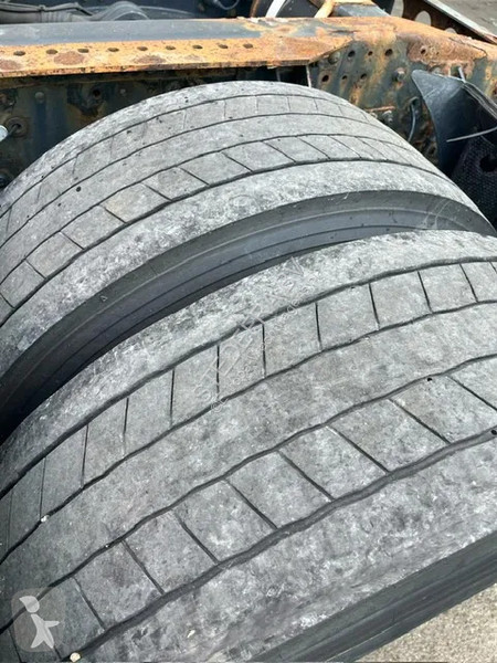 Traktor Iveco 450 , AS 440S45 , Manual Gearbox...