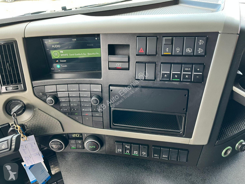 Tahač Volvo FM  4x2 GLOBE / VEB+