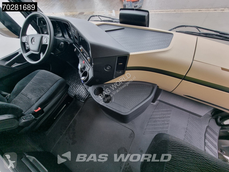 Traktor Mercedes 1851 4X2 BigSpace 2x Tanks