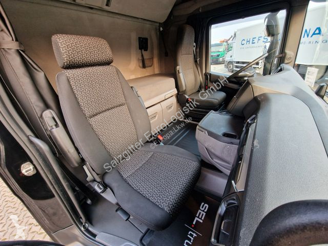 Traktor Scania A4x2EB / Retarder / Standklima /...
