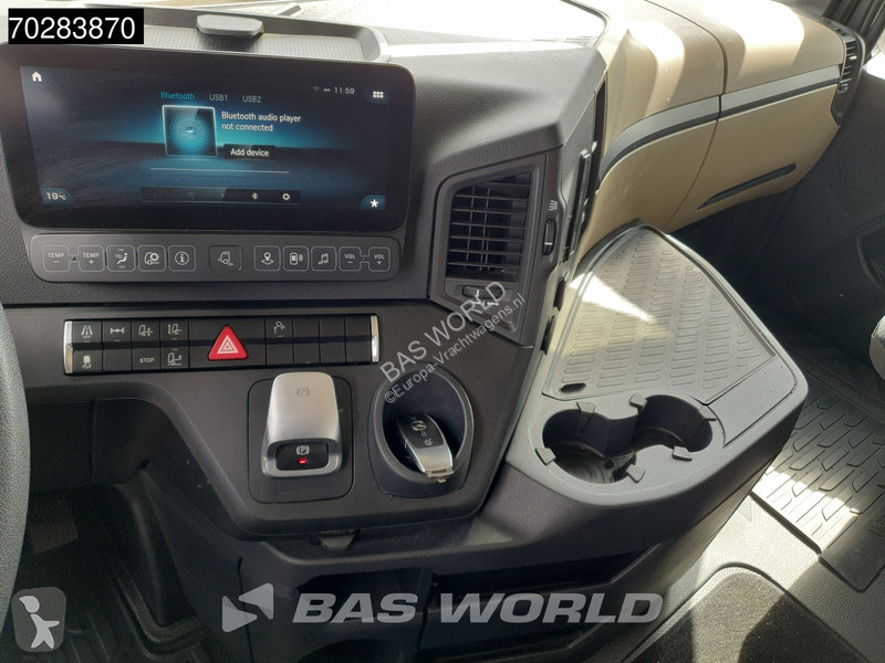 Tahač Mercedes 1842 4X2 Mega GigaSpace Retarder...