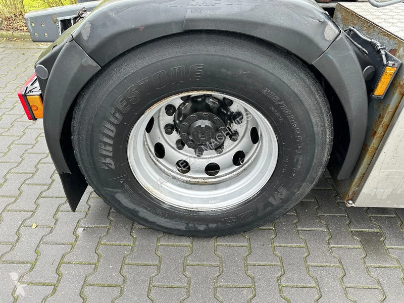 Traktor DAF 460 4X2 2011