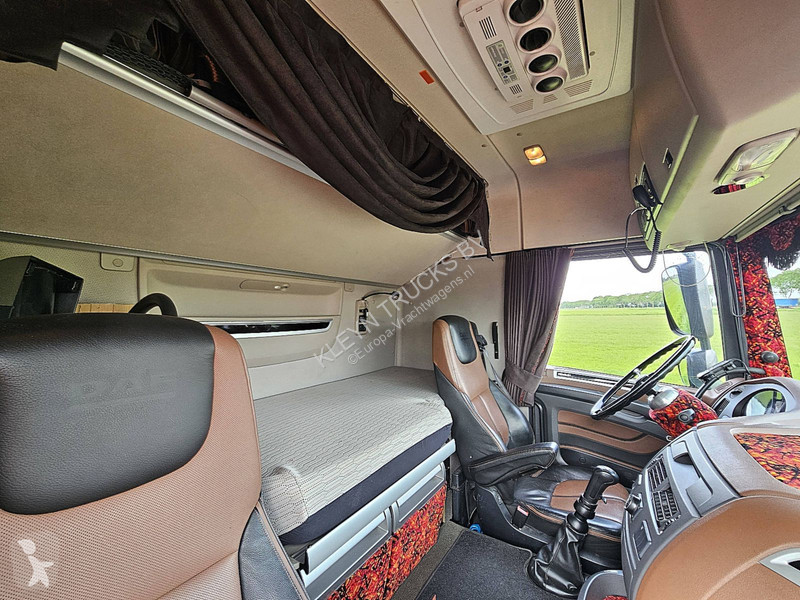 Tahač DAF 530 MANUAL SHOW TRUCK