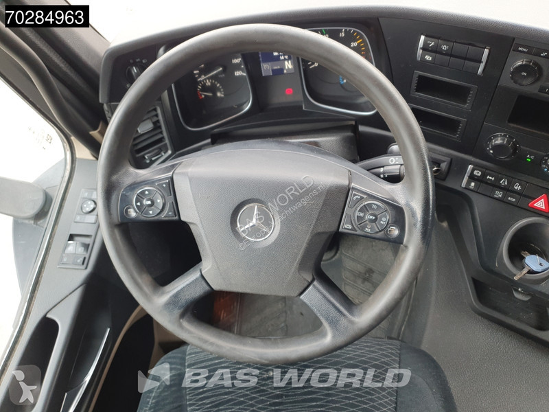 Traktor Mercedes 1845 4X2 ClassicSpace Retarder...
