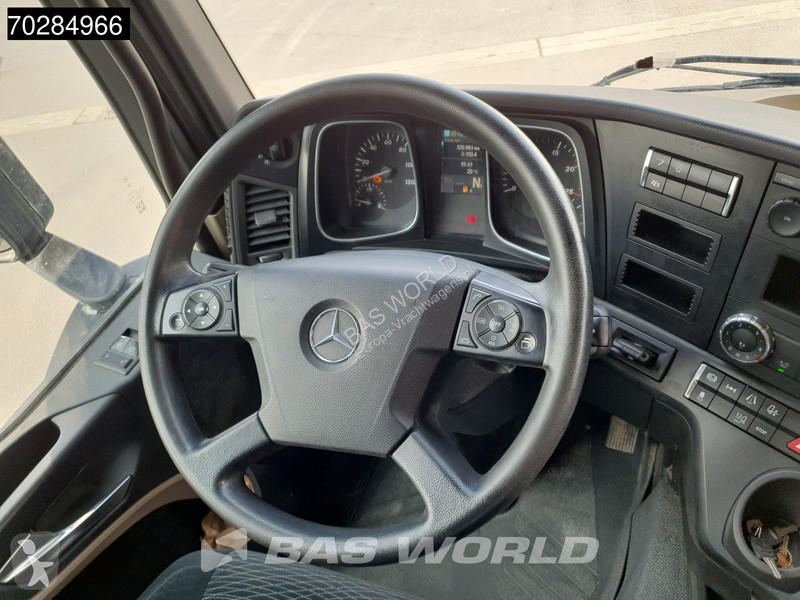 Tahač Mercedes 1845 4X2 ClassicSpace Retarder...