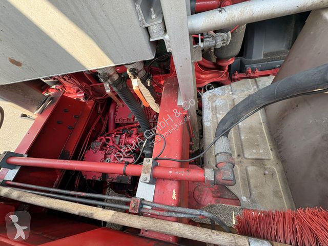 Tractor Volvo...