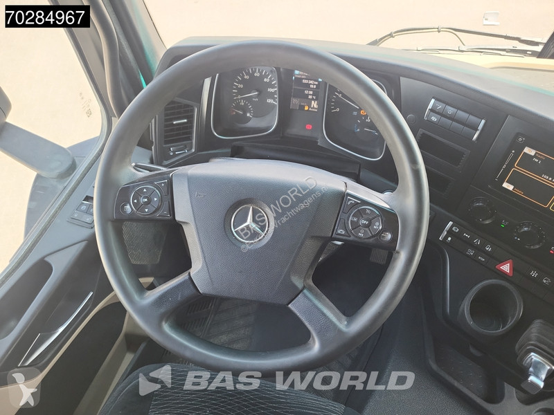 Traktor Mercedes 1845 4X2 ClassisSpace PTO...