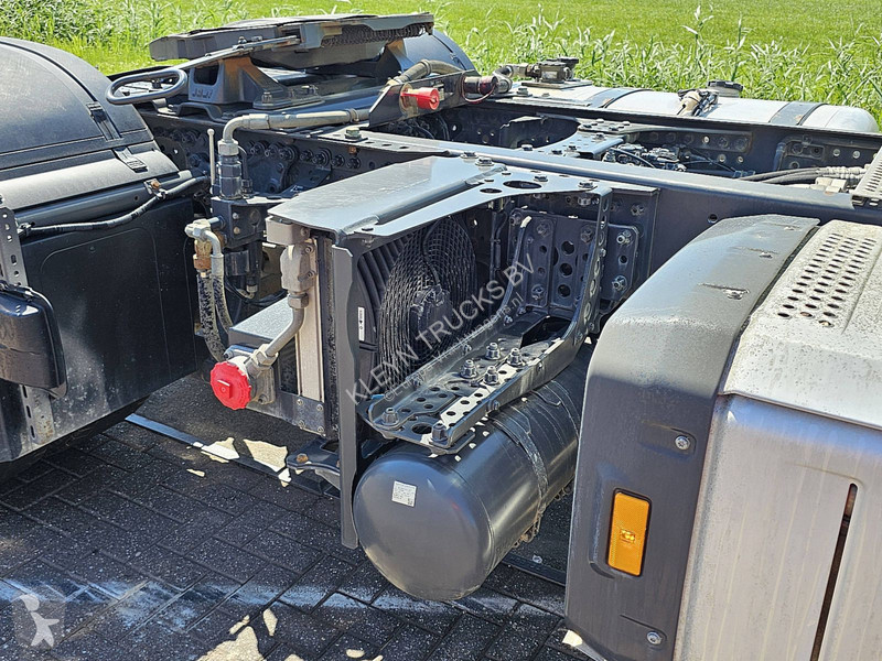 Tahač Mercedes ACTROS 1846 4X4 HAD PTO+HYDR.