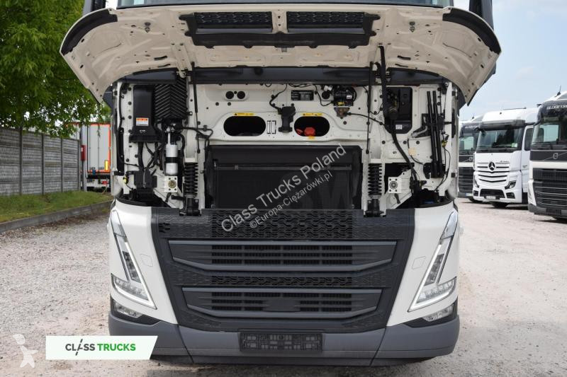 Traktor Volvo 500 Globetrotter XL
