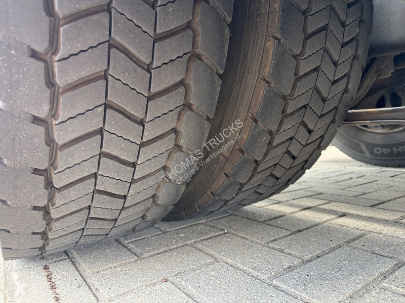 Tractor MAN 18.310, Crane Pesci SE155N/4,...