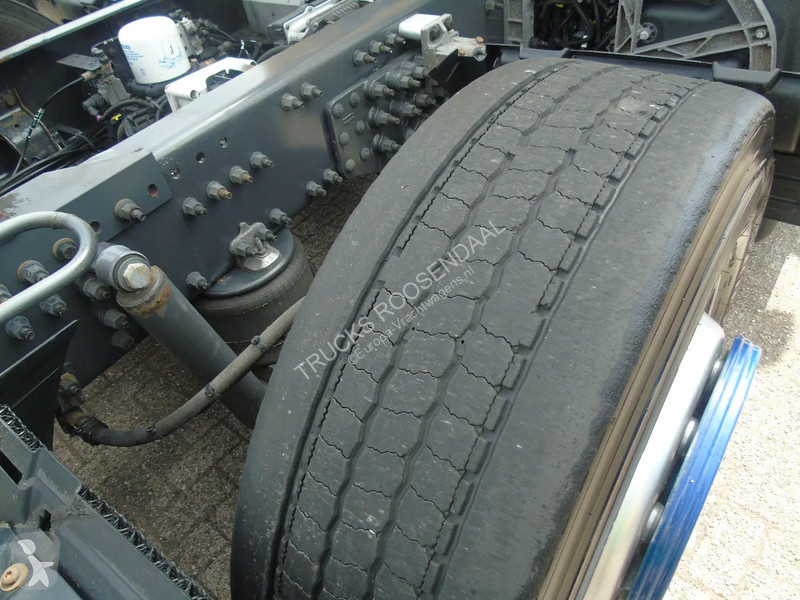 Traktor Volvo 420 + 6X2 + EURO 6