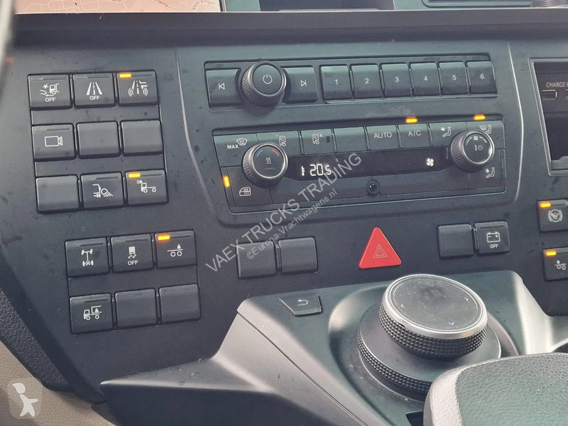 Traktor MAN 26.510 6x2 XLX - Full spoiler - Led...