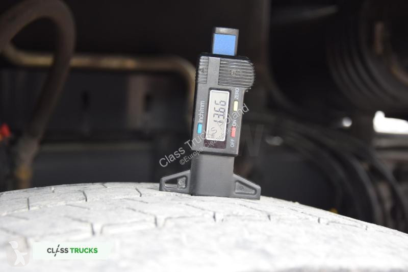 Traktor Volvo 500 Globetrotter XL