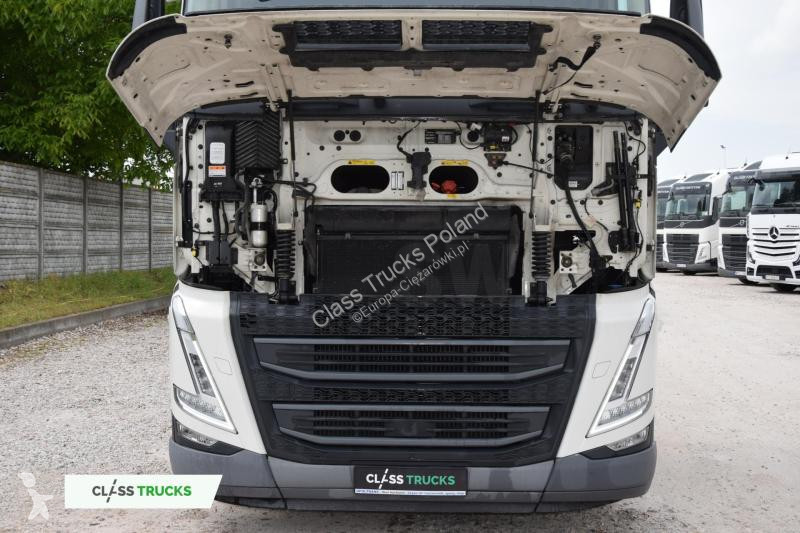Traktor Volvo 500 Globetrotter XL