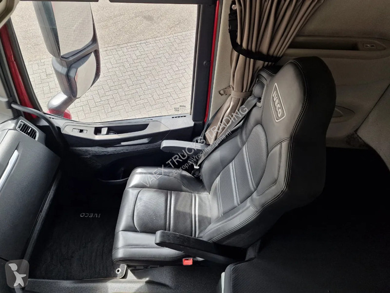 Tahač Iveco 570 6x2 - Retarder - Full air -...