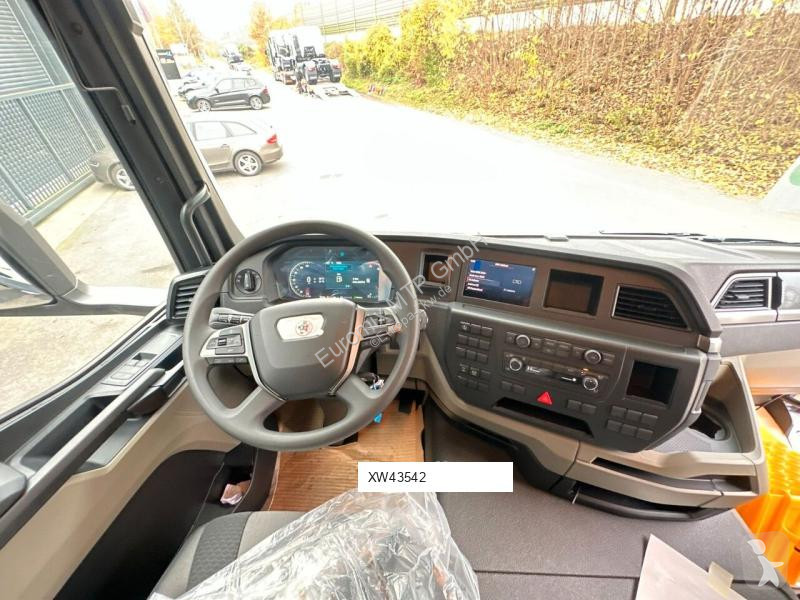 Traktor MAN TGS 22.440