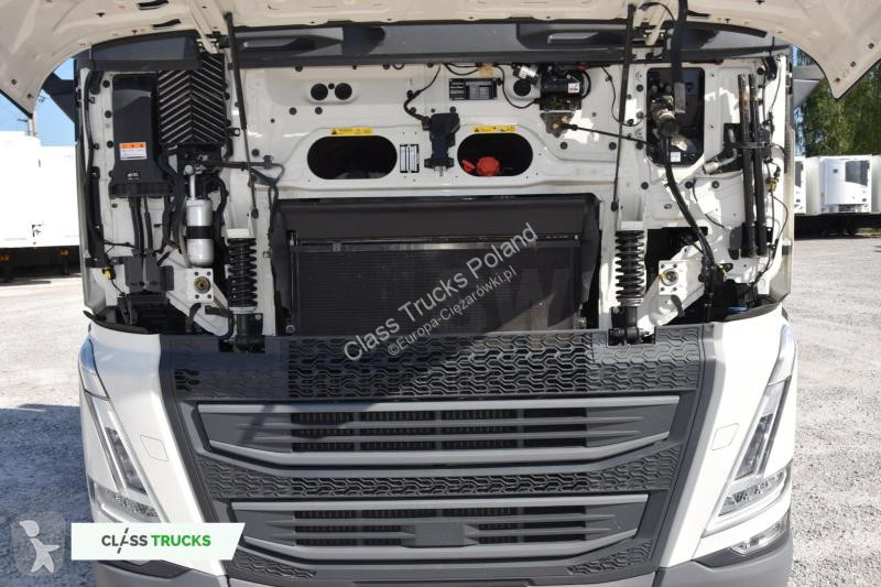 Traktor Volvo 500 Globetrotter XL Varios