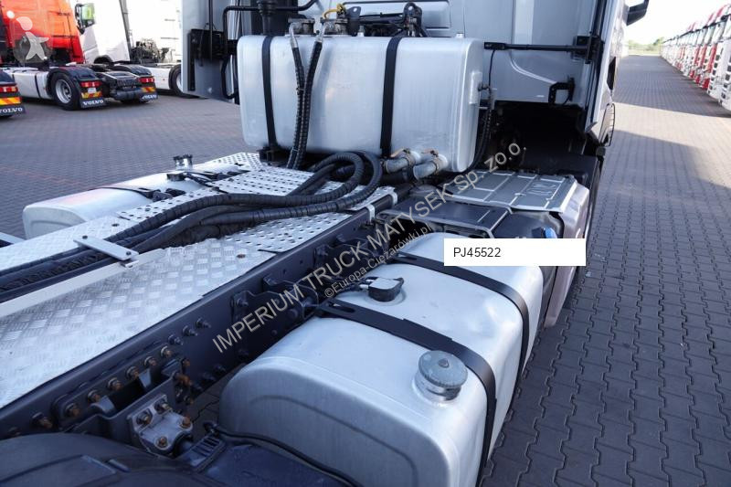 Traktor Renault C 520
