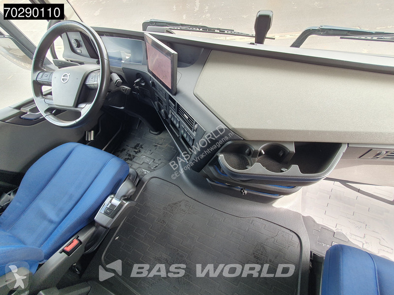 Traktor Volvo 500 4X2 XL VEB+ 2xTanks Navi LED...