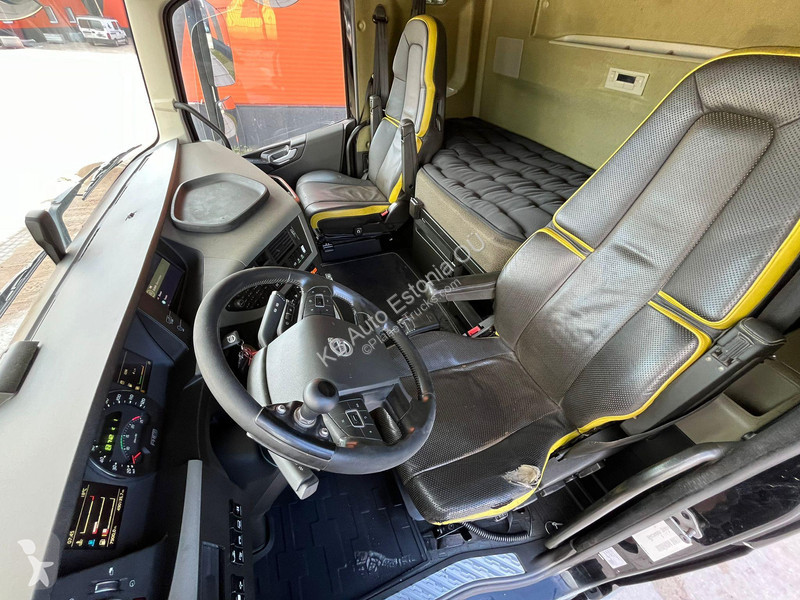 Tractor Volvo FH 750 6x4 / DOLLY / RETARDER