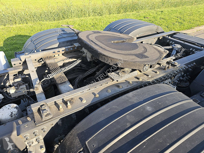 Traktor Volvo 500 XL 6X2 WB 300