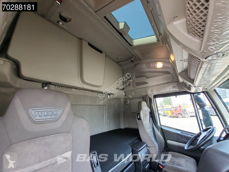 Tracteur Iveco 400 4X2 Retarder 2xTanks LNG Euro 6