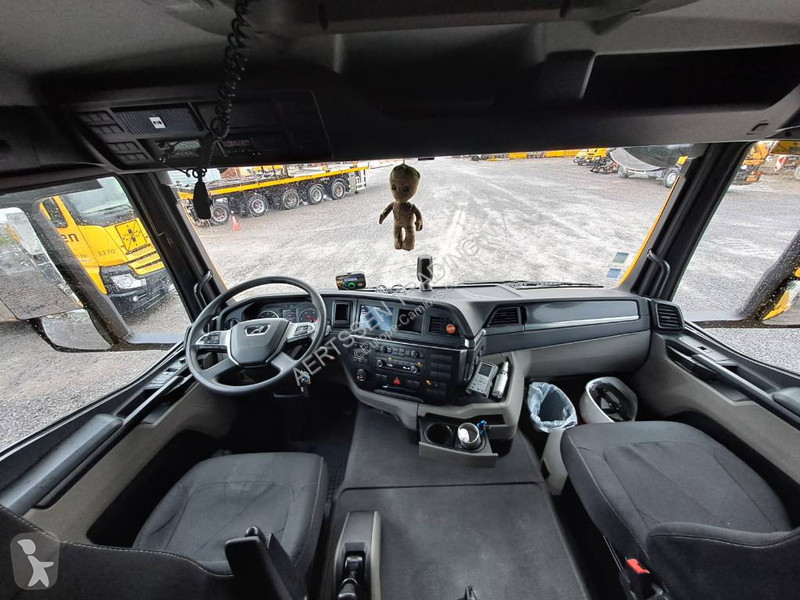 Traktor MAN N33.510 + DTM Granalu Tipper
