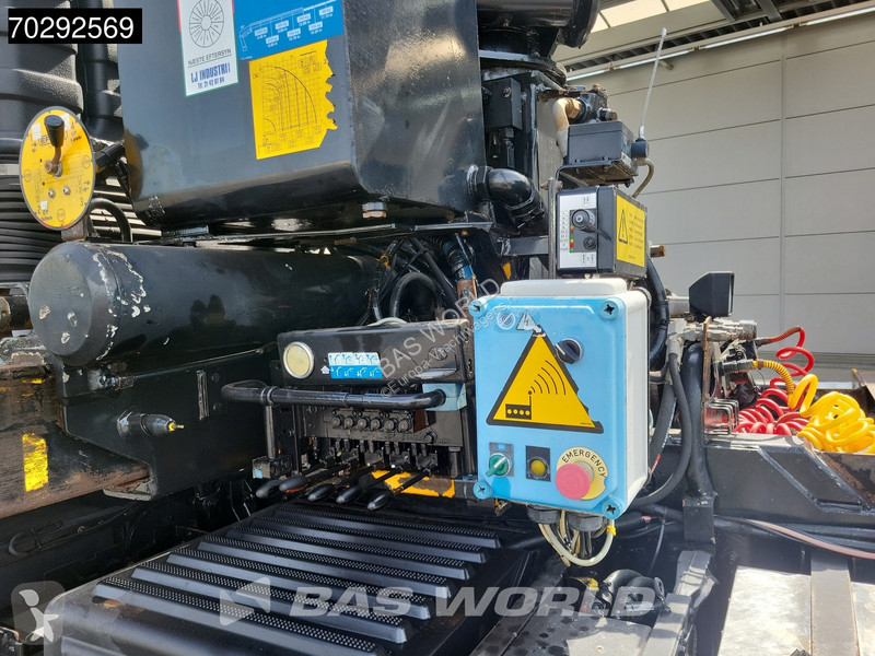 Traktor Volvo 440 6X2 EFFER 250/4S Crane...