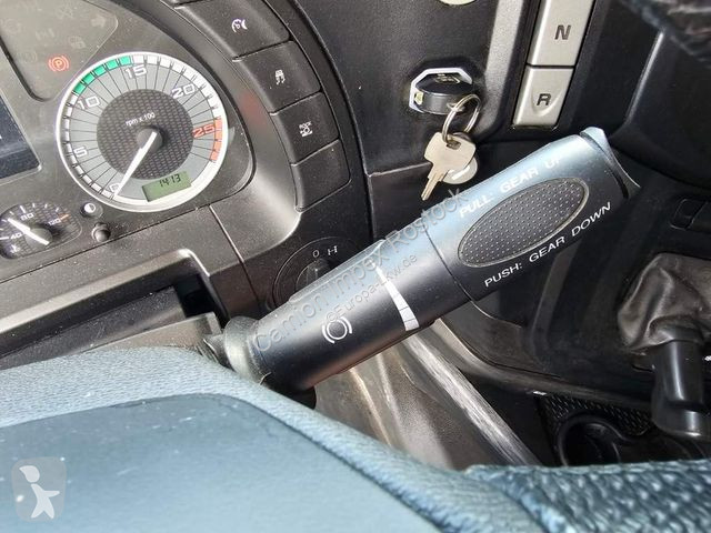 Trattore Stradale Iveco 460 CNG, 2 Kreis-Hydr.,...