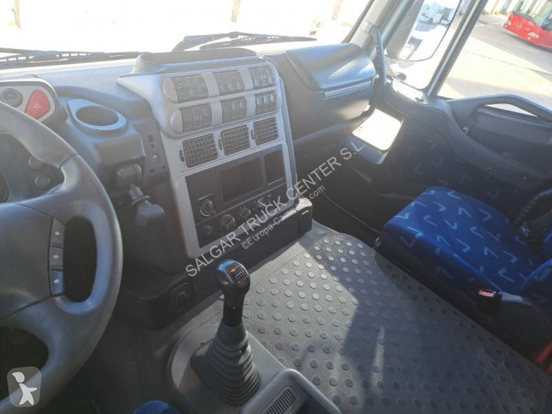 Traktor Iveco