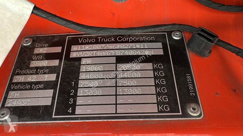 Traktor Volvo 500 (RETARDER / GOOD CONDITION /...