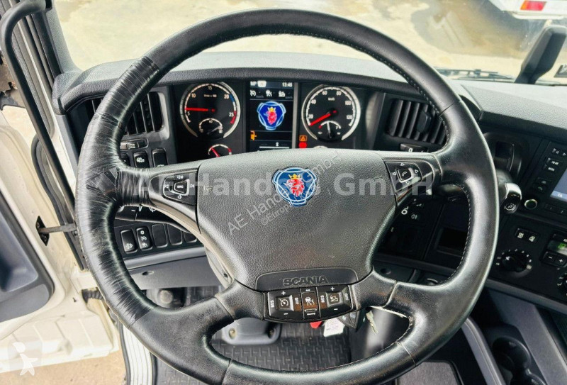 Tractor Scania
