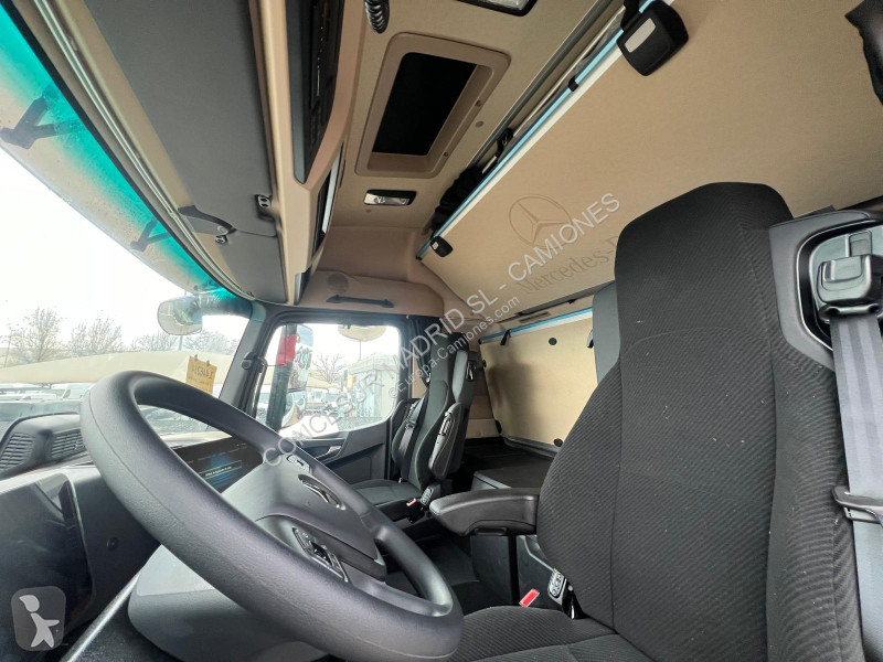 Traktor Mercedes  1848 LS