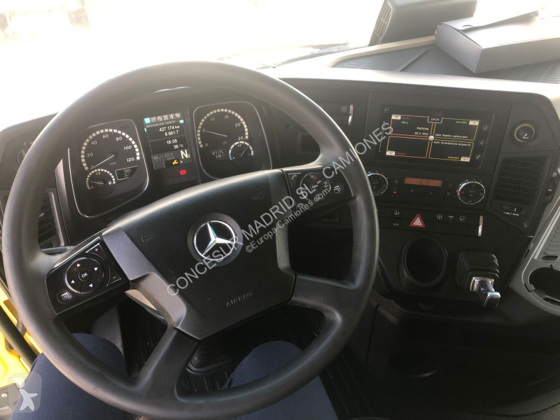 Traktor Mercedes  1846 LS + HAD