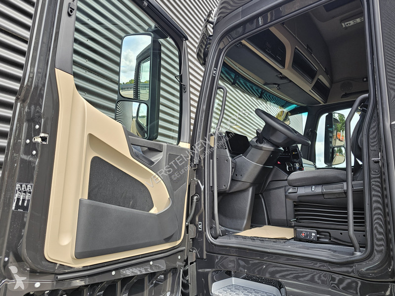 Trekker Mercedes ACTROS 2548 / GIGASPACE /...