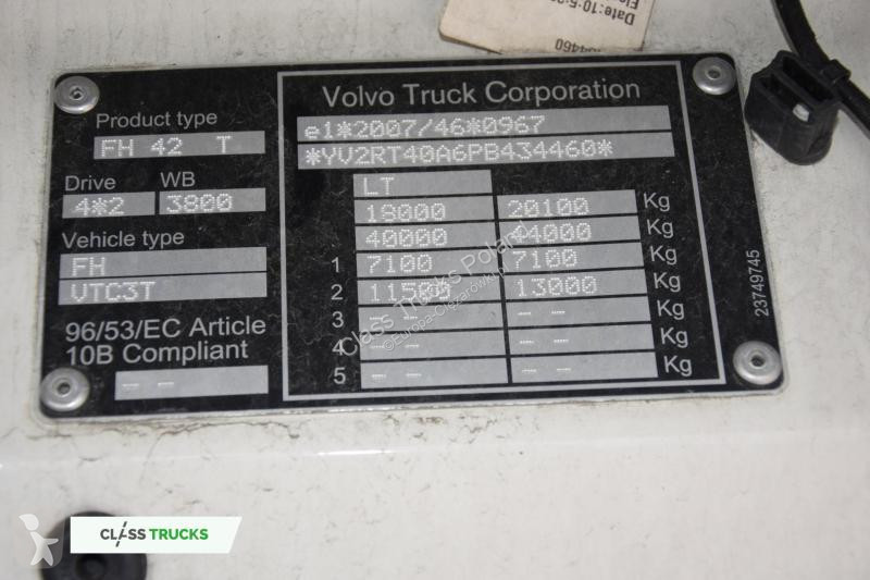 Traktor Volvo 500 Globetrotter XL