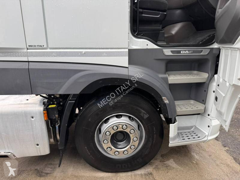 Trattore Stradale DAF