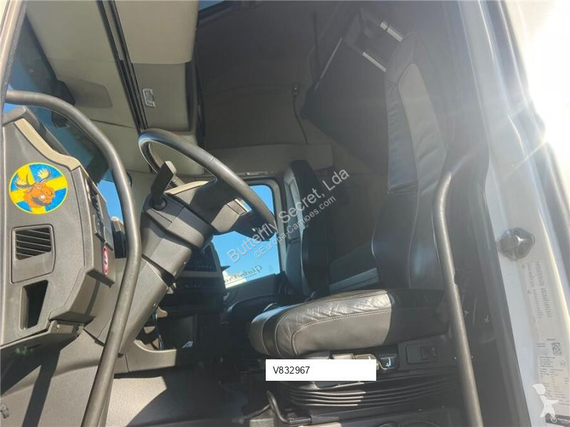 جرار Volvo FH540 / RETARDER