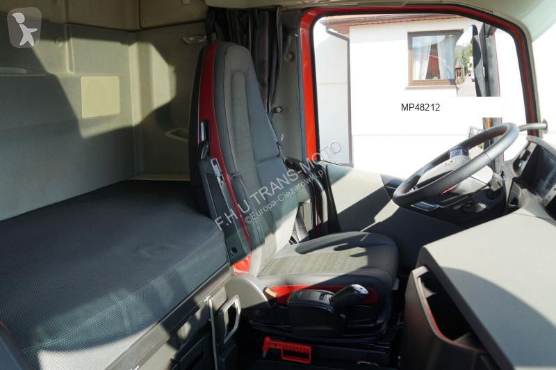 Cap tractor Volvo FH 420 EURO 6 GLOBETROTTER...