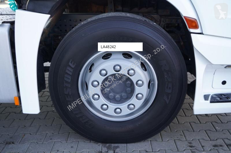 جرار Mercedes ACTROS 1842