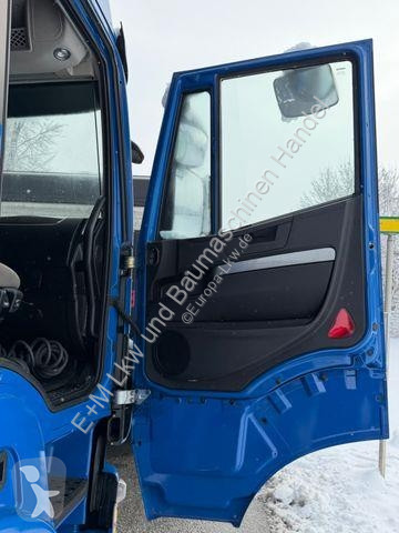 Iveco 400 ERDGAS LNC tractor unit