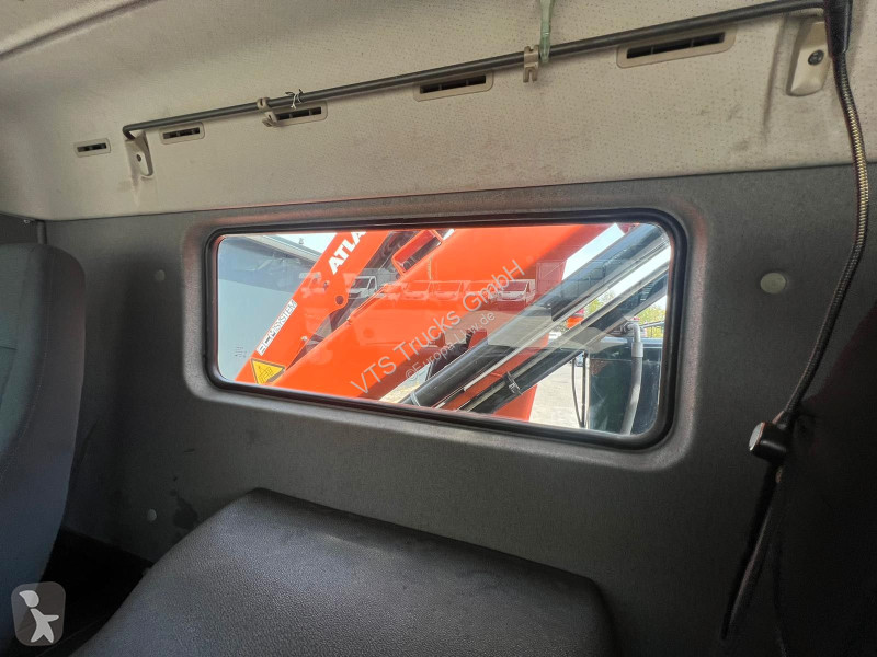 جرار Volvo 330 4x2 mit Atlas AK96.3E Ladekran