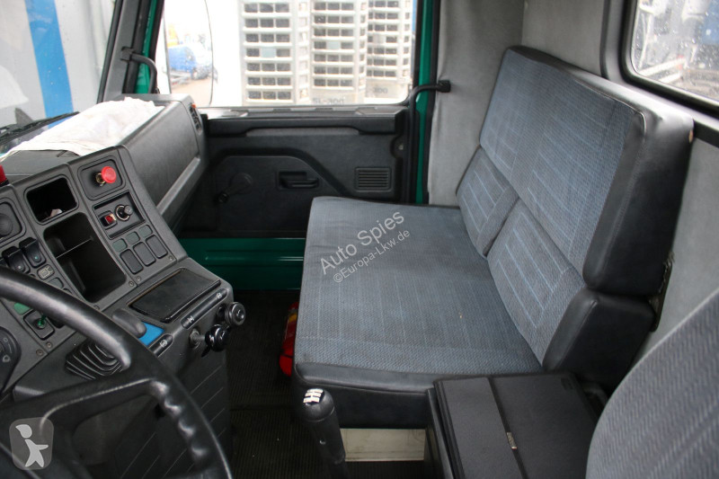 جرار Scania T93M 4X2 Z /  uftanschlüsse