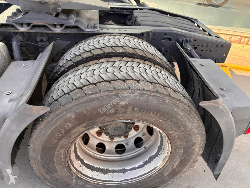 Cabeza tractora Iveco 510 AUTOMATICO CON INTARDER