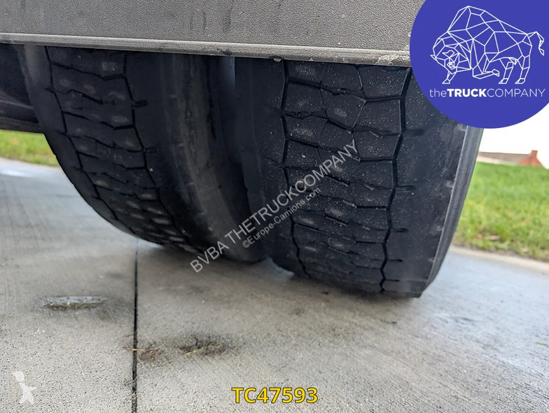 جرار Iveco S-Way 480