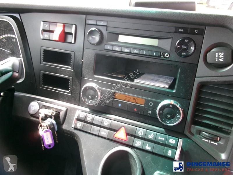جرار Mercedes 1843 4x2 Euro 6 / ADR + PTO