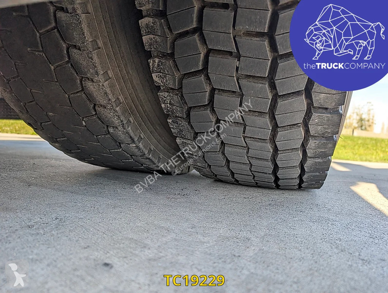 جرار Mercedes 2646
