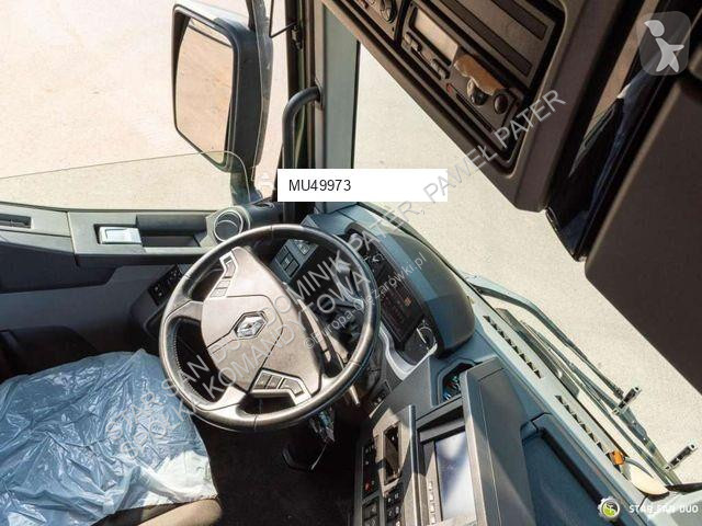 Влекач Renault F485RA.2.26XEDynamic