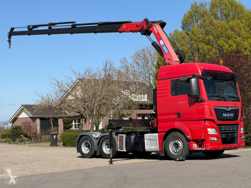 جرار MAN 28.460 6x2!!2019!!HMF 32tm! CRANE!!...