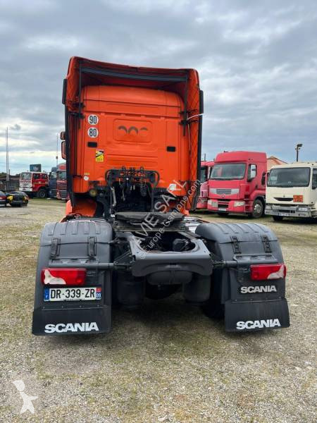 جرار Scania